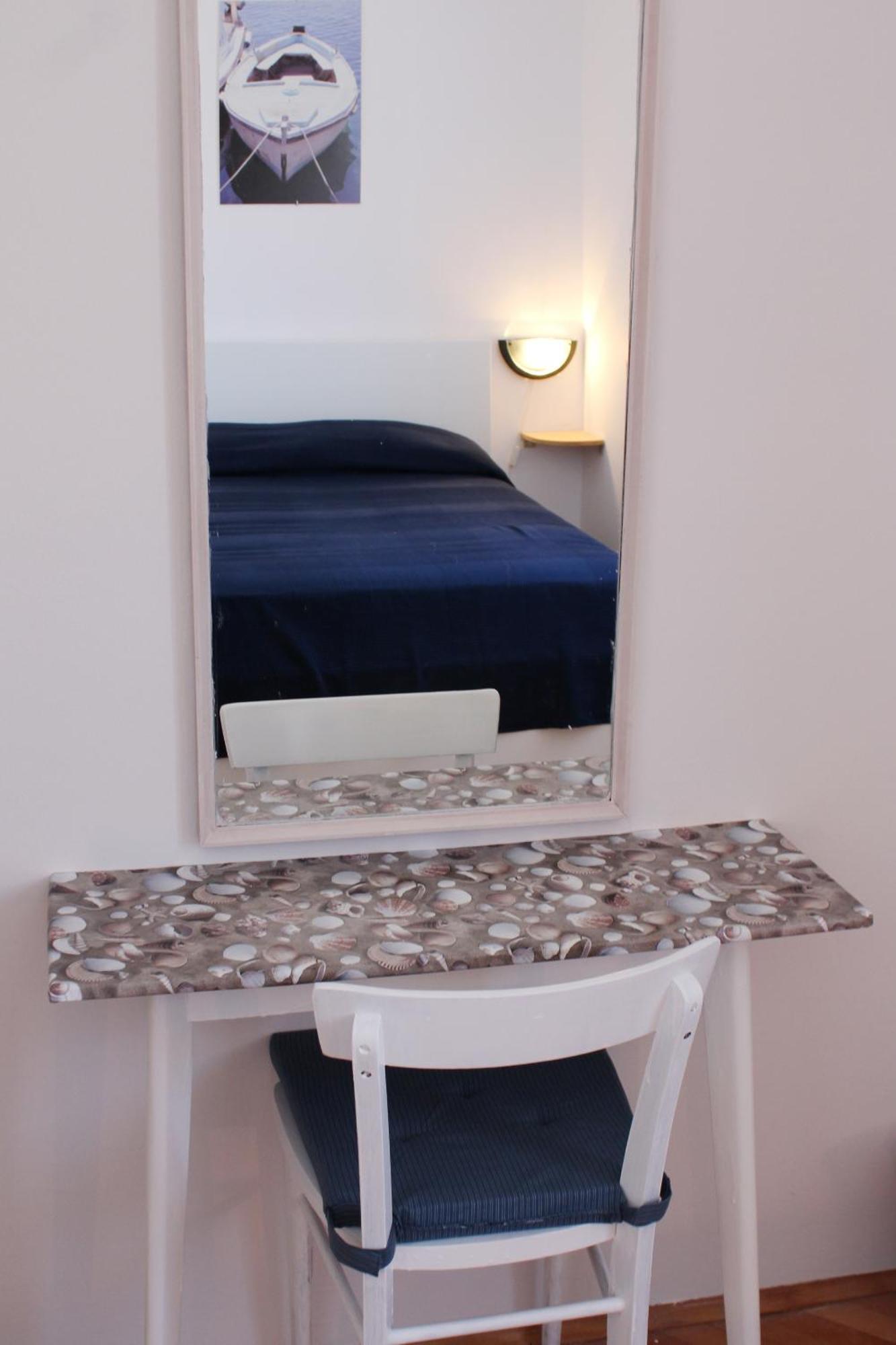 Apartments With A Parking Space Vodice - 7604 Room photo